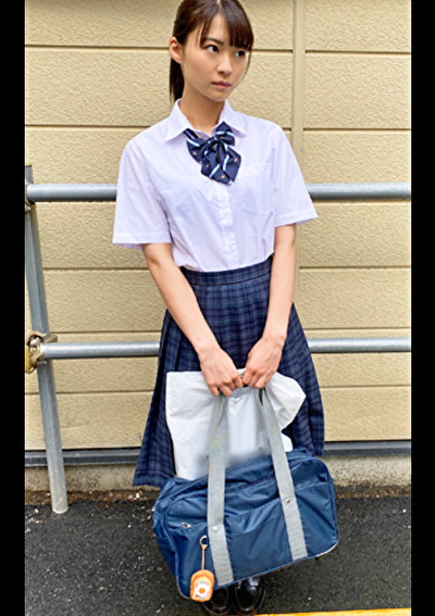 現役私立女子〇生 処女マン初ハメ撮り アイドル級の美少女に連続無断中出し