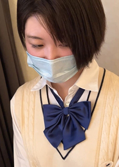 個人撮影【芸能人激似】堀●真希のそっくり女子こーこー生とパパ活_発育途中の美小女に種付け中出し