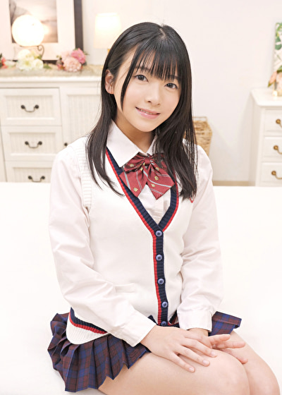 うぶな女●●生限定！ 黒ストッキングまんぐりイキ我慢チャレンジ！