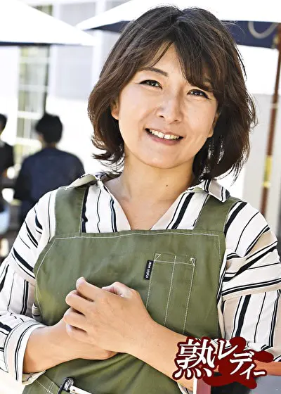 【四十路】地方の巨乳美熟女宅にお泊まり