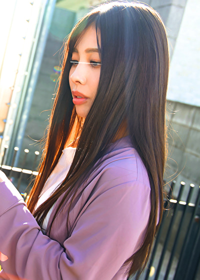 スカート巾着尻で助けを求められても我慢できない！誰かもわからずにチ○ポをブチ込まれ嫌がりながら絶頂する敏感女