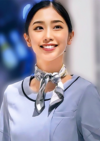 美容部員K