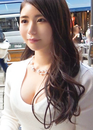 日曜から中出し【人妻自宅中出し訪問～245分セレブな奥様4名】 06 欲求不満なセレブ美人妻4名の「夫婦の聖域」を中出し精子で汚しまくる超特濃245分！！