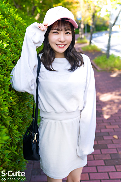 色白セフレと中出しハメ撮り