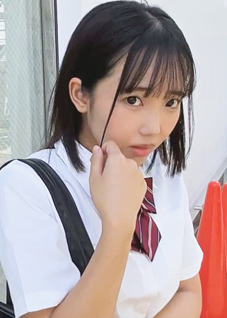 制服美少女をヤリ部屋で終日加虐教育 親父たちの卑猥な監禁調教記録 杉並区●●パレス203号室 美咲音