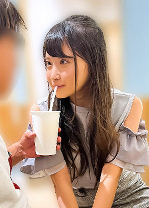 街中で堂々と盛ってるお猿さんカップルを催眠ガスで眠らせ天罰NTR ターゲット･･･女子大生 彼氏･･･N区役所職員