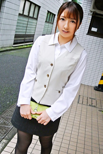 押しに弱い女の子をナンパしたら何でもOKしてくれちゃったw