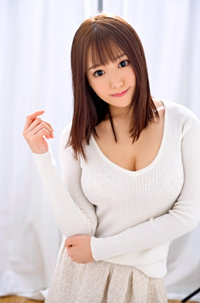 セフレの極上人妻を隠し撮り！禁止されてた中出しもしちゃいました！