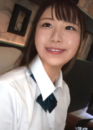 【18歳美少女】【援交】【敏感乳首】Cカップ素人女子とハメ撮り ＃制服 ＃スレンダー ＃くびれ ＃美乳 ＃かわいい ＃初心 ＃バイブ ＃オナニー 【われめちゃん／ゆあ（18）／＃001】
