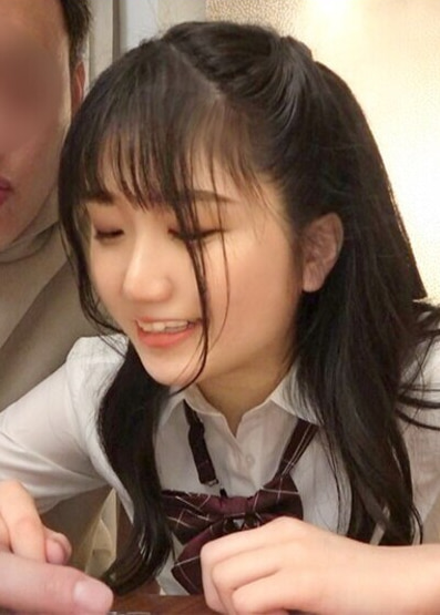 【ダンス部で鍛えられた美脚×至高のスレンダーボディ】オムライスとおじさんが大好きなイマドキJ系を部活帰りに誘い出してそのままホテイン！張艶ボディと黒髪に魅了される生ハメSEXからの看護師コスプレで大興奮自振ピストンの2回戦！【親子ほど年の離れたJ○とおじさんのカップル】