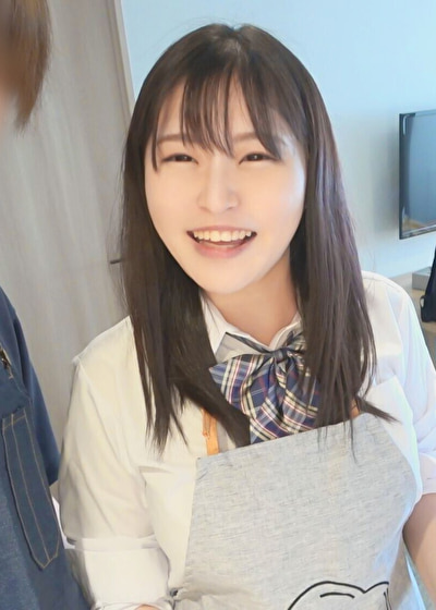 うみ（18）／制服がはち切れそうなJカップJ〇【一限目】デカパイをブルンブルン震わせる連続痙攣アクメ！早漏マ●コにたっぷり中出しSEX！【二限目】裸エプロンからはみ出る爆乳！チ●ポ丸呑みパイズリで充填された濃厚精子を注ぎ込む！
