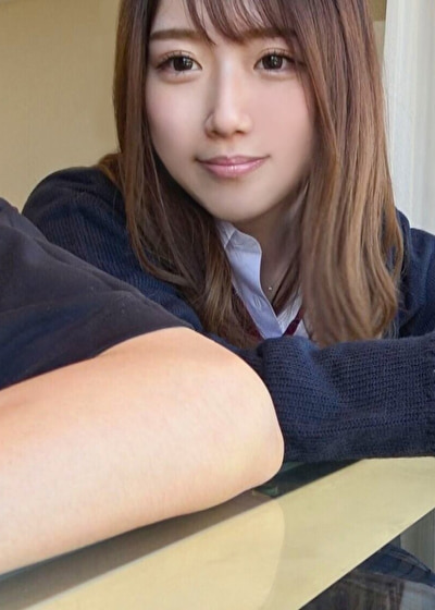 えりか（18）／デート中は手すらつながないのに密室だと急にデレだす恥じらいJ○【一限目】デートで溜まったものをぶちまける人生初の種付けセックス【二限目】少し慣れてエロスイッチが入った彼女が積極的に腰を振って本日二度目の無責任膣内射精