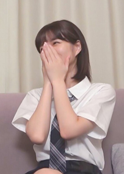 すみれ（18）／『おうち行きたい♪』と自らエッチを希望しちゃう令和最強ポテンシャルJ〇と初エッチ♪【1限目】海デートからの彼ピ宅で即エッチ！露になった美乳を揉み揉み＆舐め舐めしたらカチカチ乳首とチ●コが完成w膣奥目掛けて振り下ろすガン突きピストンで絶頂SEX【2限目】射精したばっかなのにお掃除フェラで再勃起からの生チン挿入！2回戦目を感じさせない容赦ない突き上げピストン攻撃でたまらず大量中出し！