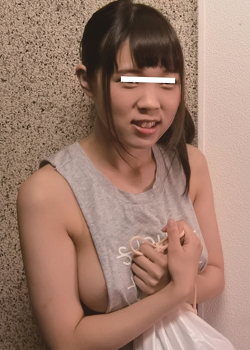 ソソる男女合同夏合宿！いつもは女子テニス部だけで合宿するのですが今年に限って男子テニス部も混じって合同合宿！合宿中、禁欲生活を強いられ欲求が溜まりまくってる女子部員がこっそりイキヌキSEX！！