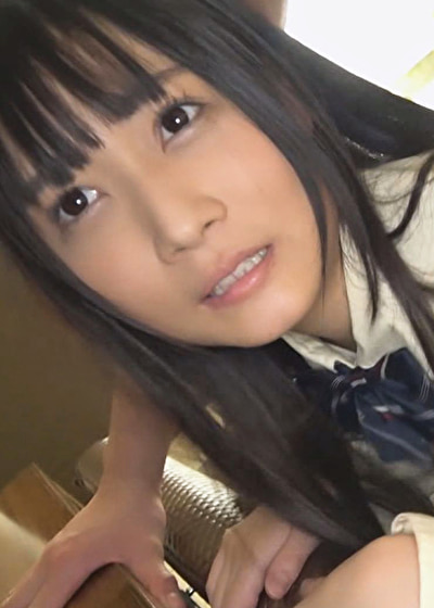 敏感大きめ乳首！パイパンJKとラブラブエッチ