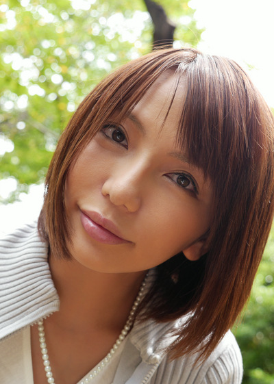 高梨あゆみ