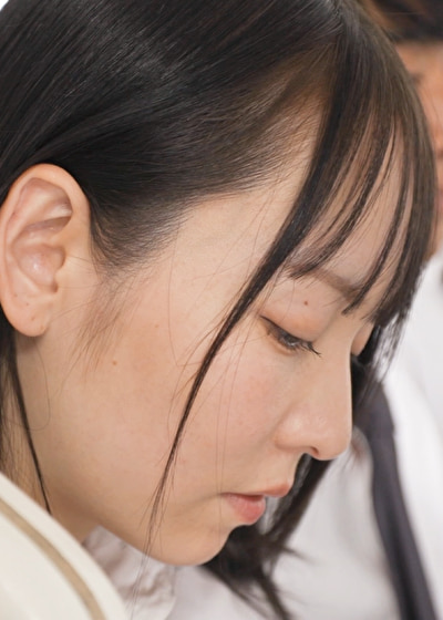 痴●集団に完堕ちした通学中の女子〇生 西元めいさ