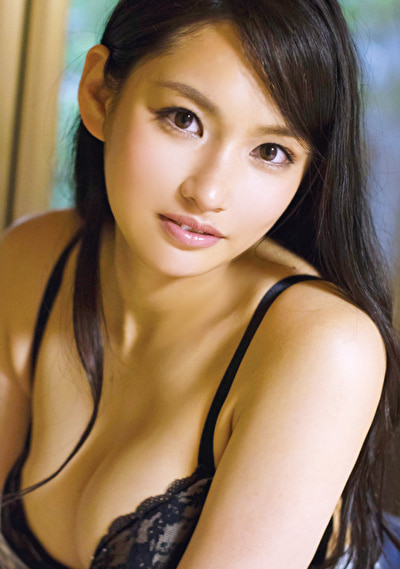 萌衣さん