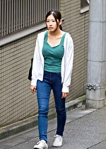 【素人・中出し】スーパー地味巨乳