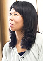 由希（57歳）「夫の見てる前で･･･」寝取られた熟年妻