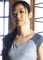 明菜（35歳）ふわっと巨乳のイヤラシ身体