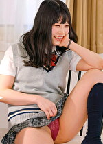 罰ゲームで童貞狩りにやってきたクラスメイトの白ギャルJ〇が陰キャな僕のデカチンに「超どハマり！」何回でも発射できる絶倫猿SEXでイキまくって、連続中出しした夏休み 逢月ひまり｜メーカー：ChuChuGirl（チュチュガール）