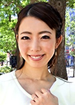 ゆみかさん 39歳 パイパン熟女妻