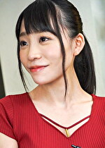 優衣さん 25歳 色白巨乳人妻