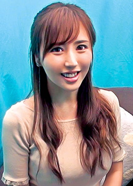 ゆりなさん 21歳 乳首だけでイケちゃう女子大生 【ガチな素人】