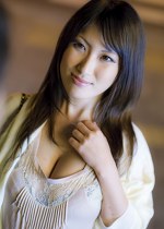 【素人】あやちゃん（25歳）のムチッムチな巨乳は服の上からでもバッチリわかります！