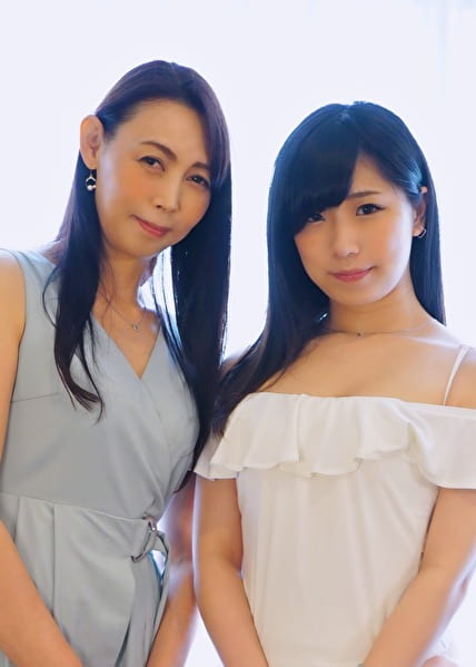 豊島区でゲット！お堅い職業の旦那を忘れて昼間から母と娘のマコ遊び！エロい身体を比べて楽しむ。今井ゆうこさん（48） かおりちゃん（23）