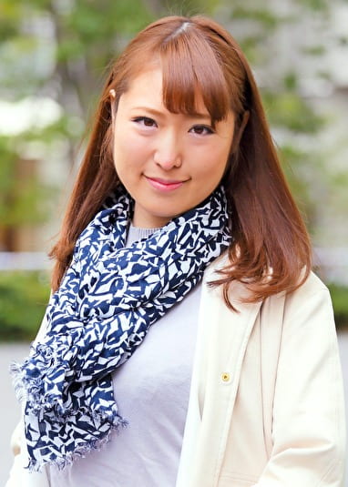 結婚3年目のまゆこさん28歳 ボンキュッボンのボディの新米ママがナンパ師の太チンでバックでガン突きされて圧巻の連続イキパラダイス!