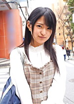 やっぱり素股より生チコのピストンにあんあん悶えるアイドル顔のルックスだけでお釣りがくるほでお買い得なオマコの持ち主! みきちゃん・学生さん