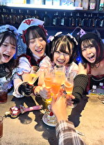 コンカフェ店長とグルで仕込んだ一夜！海外サプリのカクテルでエロ堕ちした地雷系女子店員たちとハメ狂うキメセクパーティ｜メーカー：.WorKs