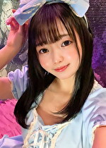 可愛くて小柄な美少女がフリフリコスプレで生ハメ専用玩具としてイチャラブご奉仕！