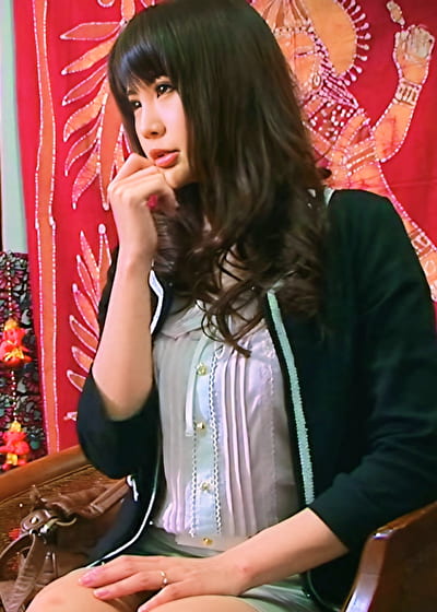無料体験モニターに騙された人妻隠し撮り 高級タイ古式マッサージで美人妻に中出し！12名 3