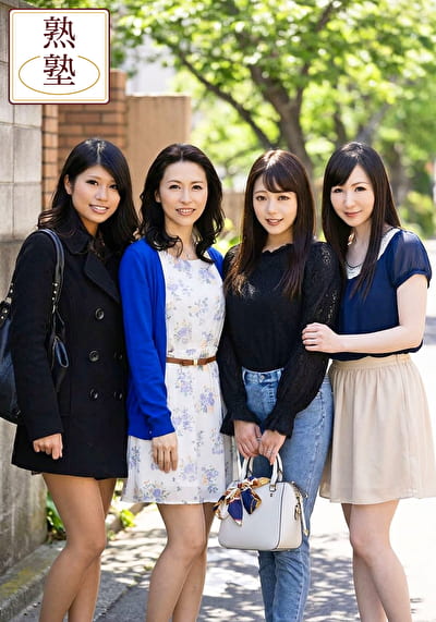 もんもんと匂い立つ熟女のかをり。奥さんのアソコからいやらしくて香ばしいものが出てますよ･･･