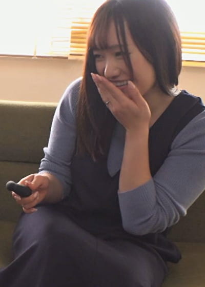 NTRドッキリ企画！マジックミラーパネル Part4 産後マ〇コに他人棒ナマ挿入！媚●のせいで産後レス美人ママが爆イキ中、突如旦那と対面させたらどうなるの！？ 性欲解放アクメ連発スペシャル