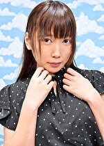 新宿で見つけた超敏感女子大生がヌルヌル素股に挑戦！何度イッてもガン突きピストンで連続中出し！ 真崎あやと