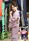 居屋の女将と看板娘がAVデビュー
