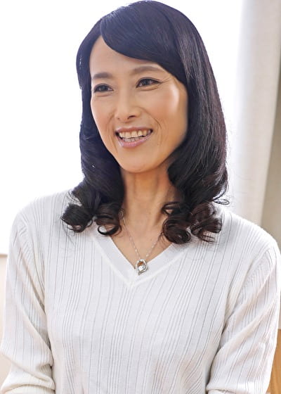 【初脱ぎ】きょうか 44歳・人妻
