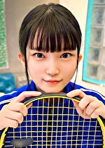 【素人・中出し】【処女喪失】小柄テニス部員がいつも使っているジャージを着用し2度のゴム無し生ハメSEX。