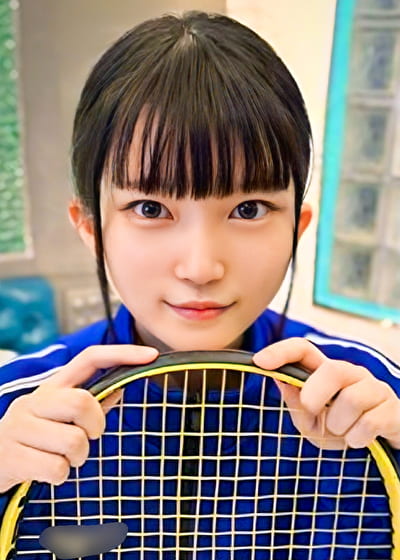 【処女喪失】小柄テニス部員がいつも使っているジャージを着用し2度のゴム無し生ハメSEX。