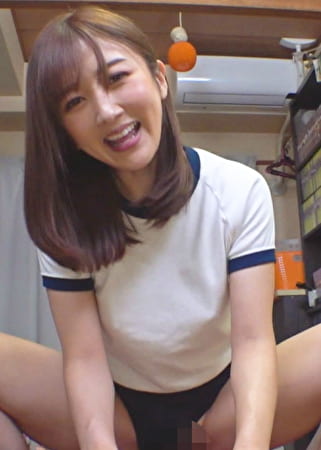 大槻ひびき 体育着にザーメンぶっかけSEX