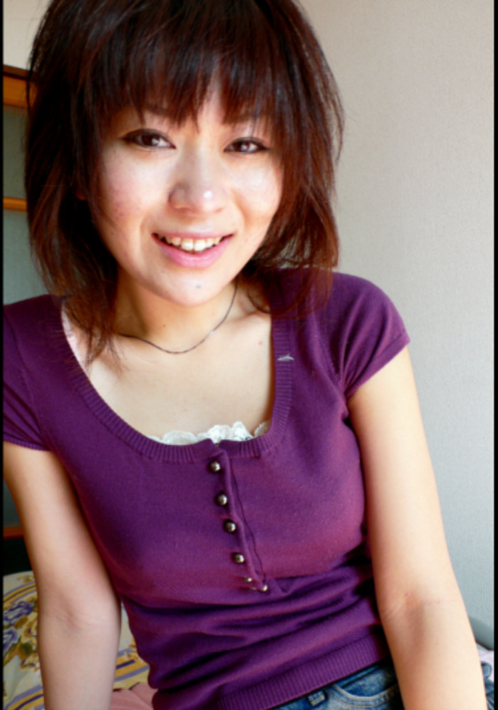 【人妻伝 午後の奥様 秘密の情事】激カワ若妻の超敏感セックス 七瀬千春24歳