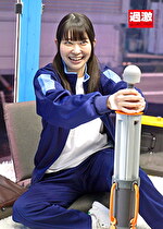 【ダンス部あやちゃん】失禁マジックミラー号 股間直押し！スクワット“電マ”カウンターで目指せ100プッシュ！快感に我慢できずガニ股でお漏らしイキしてしまう部活帰り