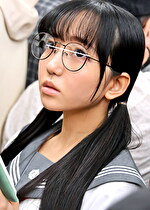 対面羞恥で何度もイカされ糸が引くほど舌を絡ませるベロキス発情娘 6 お漏らしメガネ