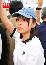 髪わし掴みバックでガン突かれアヘ顔でイキまくるショートカット純粋女子 3｜電車・バス