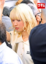 オルチャンメイク美少女羞恥 4 抵抗しまくる生意気女子が泣きイキするまで弄りまわせ！｜電車・バス