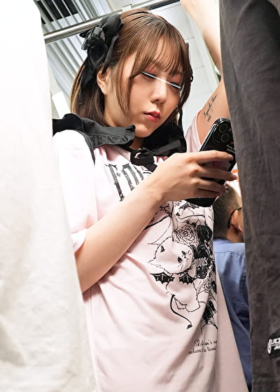 アヘ顔するまでイキ潰す地雷系女子中出し羞恥 5 ロンTちゃん